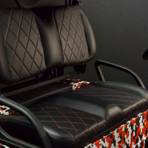 EA4R 48V – RED CAMO, BLACK SEATS, RED SEAT STITCHING